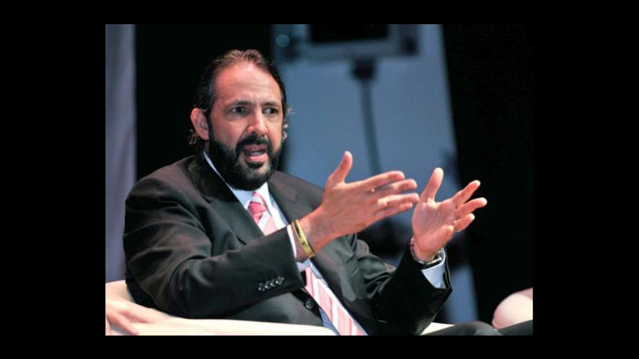 Juan Luis Guerra: Mi esposa Nora ha sido mi mayor bendición Juan Luis Guerra: Mi esposa Nora ha sido mi mayor bendición