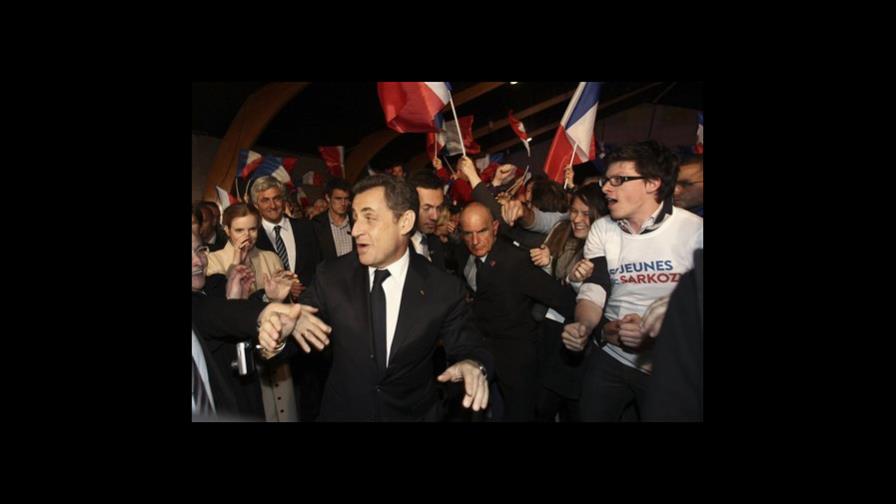 La liza presidencial francesa, dominada por las emociones