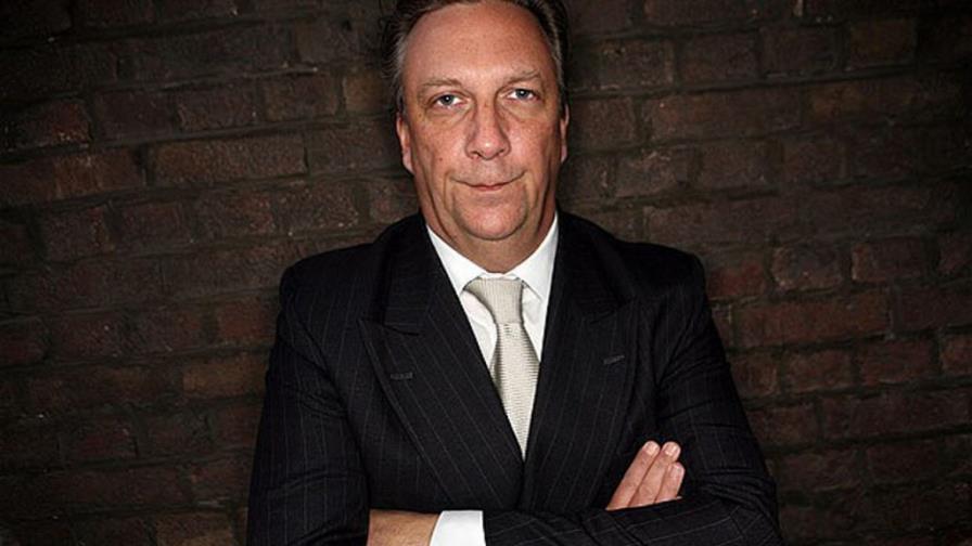 Detienen británico acusado de estafa de 58 millones dólares