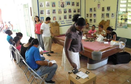 Compra cédulas altera calma voto en el Este