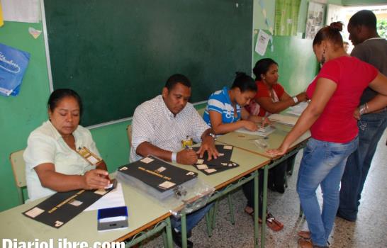 Ciudadanos de la provincia Santo Domingo demostraron civismo