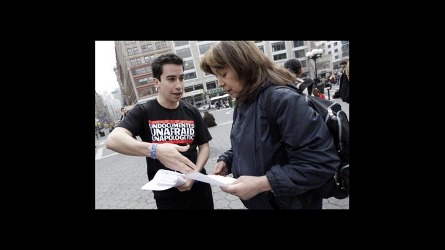 Jóvenes estudiantes sin papeles en EEUU dan la cara