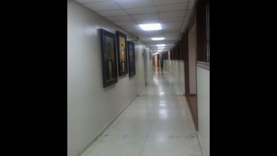 Dominicanos esperan conocer resultados preliminares y diputados ultramar