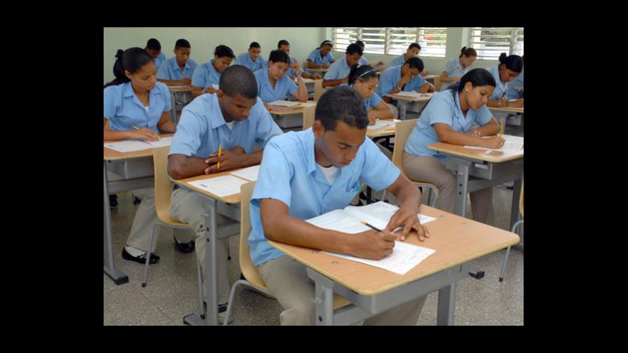 Segundo día de Pruebas Nacionales pasa sin problemas