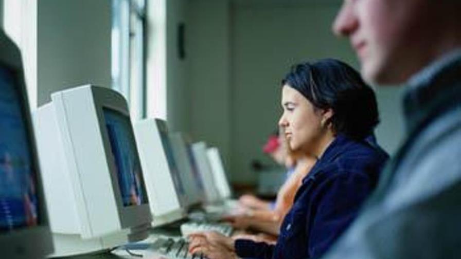 EEUU: Más universidades dan cursos gratis en línea