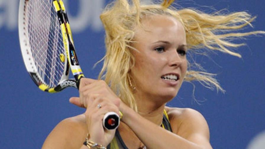 Carolina Wozniacki ganó bien fácil