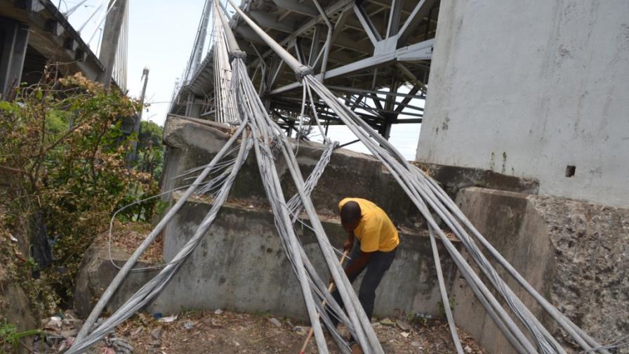 Obras Públicas promete entrega puente Juan Pablo Duarte en seis meses