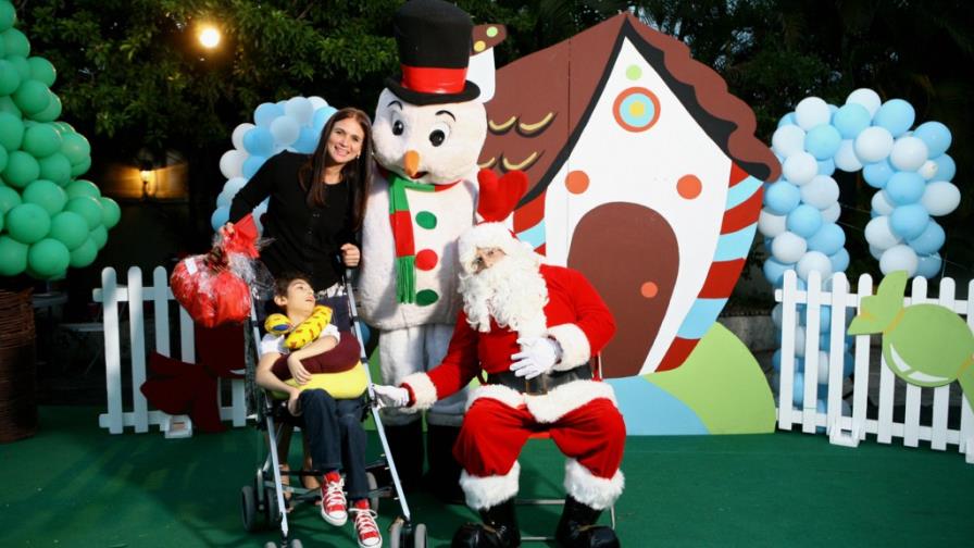 ARS Humano realizó fiesta de Navidad ARS Humano realizó fiesta de Navidad