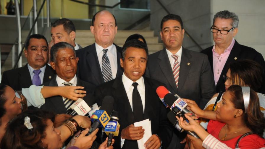 Ordenan reabrir caso Félix Bautista