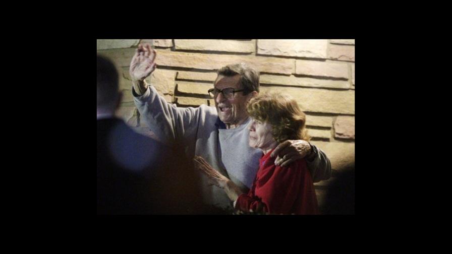 Joe Paterno, ex entrenador de Penn State, fallece a los 85 años