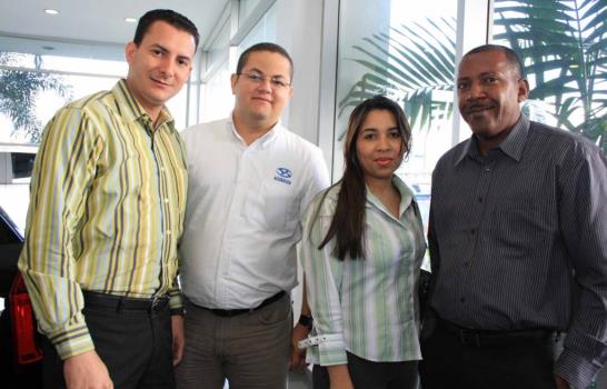 Presentan nuevo Jeep Compass 2012