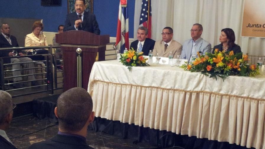 Rosario aclara son los colegios electorales los que cuentan votos