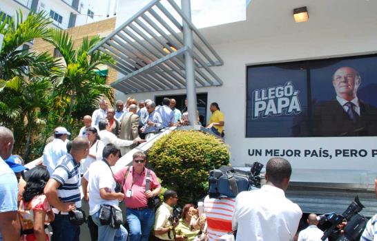 Hipólito Mejía se dirigirá esta noche a la nación