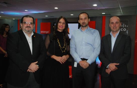 Orange Negocios introduce servicios de colaboración para empresa