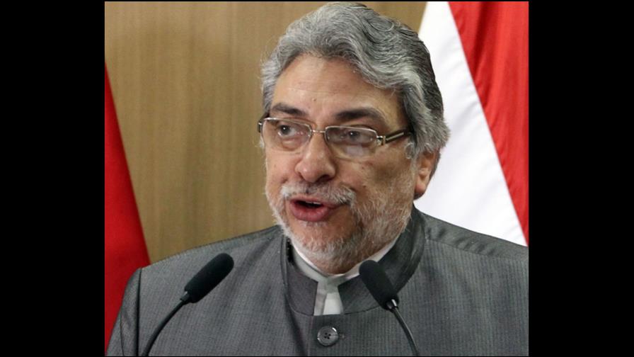 Senado destituye a Lugo en juicio político