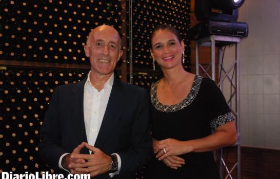 Orange y Huawei introducen al mercado el smartphone Ascend P1