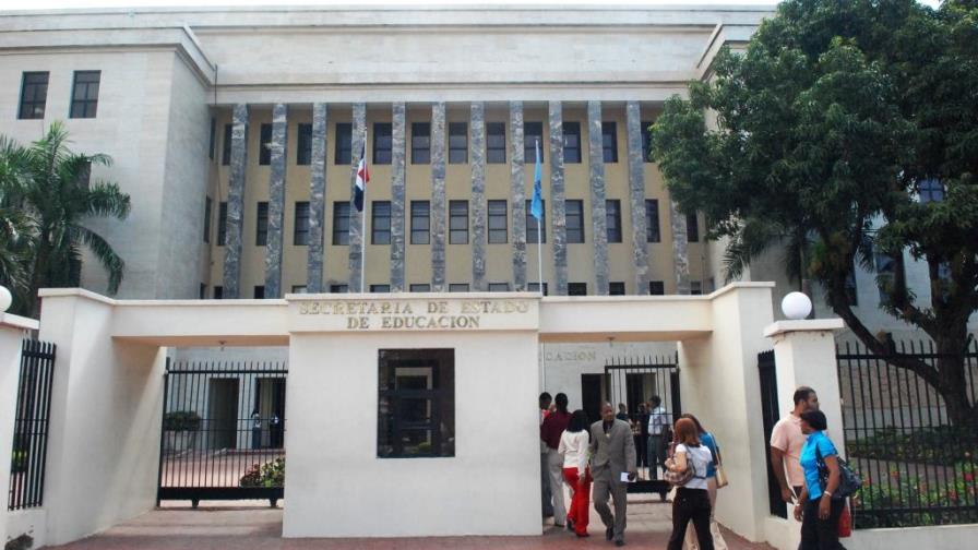 MINERD publica indicadores y estadísticas educativas 2010-2011 MINERD publica indicadores y estadísticas educativas 2010-2011