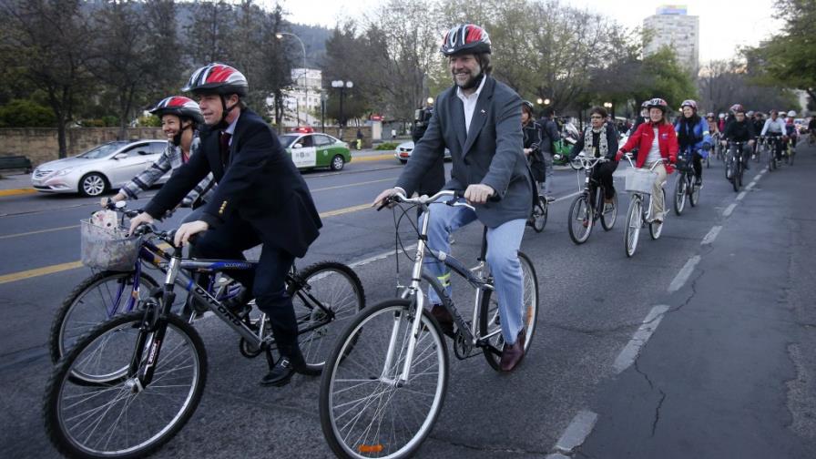 Chile pedalea al trabajo con motivo del Día Mundial sin Auto