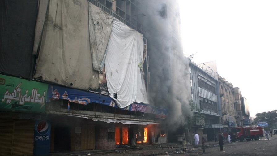 Ascienden a 19 los muertos en Pakistán en las protestas por burla a Mahoma