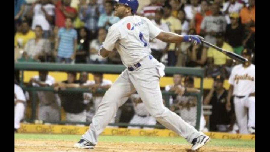 Valdespín, Santana y Cavazos Gálvez, héroes del triunfo Licey Valdespín, Santana y Cavazos Gálvez, héroes del triunfo Licey