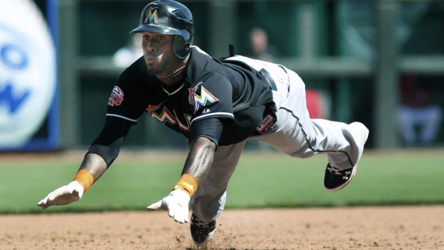 Reyes sentirá en sus finanzas moverse de Miami a Toronto Reyes sentirá en sus finanzas moverse de Miami a Toronto