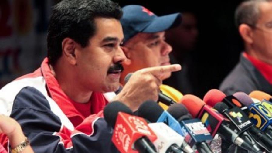 Maduro destaca noticia alentadora sobre Chávez y desmiente rumores de muerte