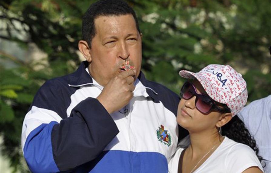 Hija de Chávez pide cesar mentiras sobre su padre
