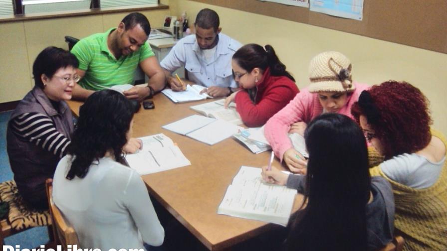 Estudiantes RD cambian español por mandarín Estudiantes RD cambian español por mandarín