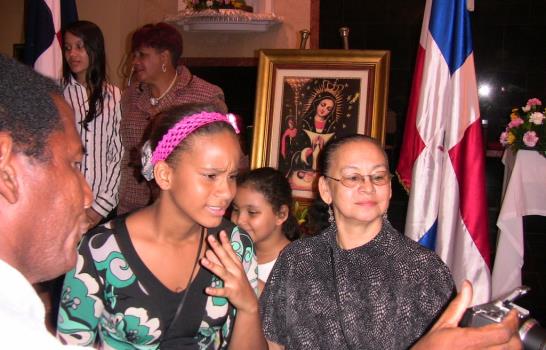 Dominicanos en Panamá rinden culto a la Virgen de la Altagracia