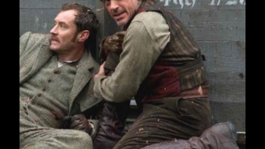 Sherlock Holmes, sombras y cañonazos