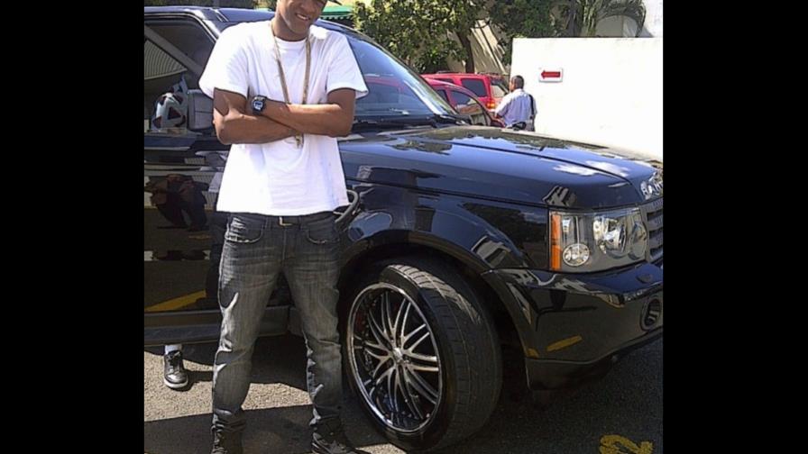 Secreto, el famoso Biberón, es un tiguere debajo de la camisa