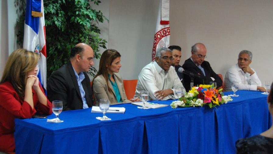 Falta voluntad política impide desarrollo del sector industrial