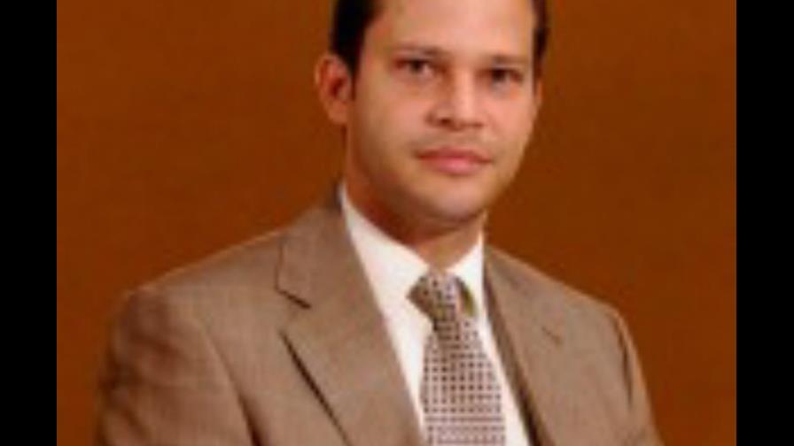 Edwin Espinal a la Academia de Historia