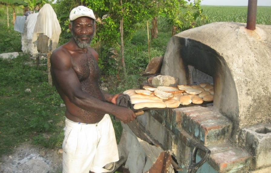 Andrés Coffi: el artesano de los panes hace magia para encaminar siete hijos hacia el futuro