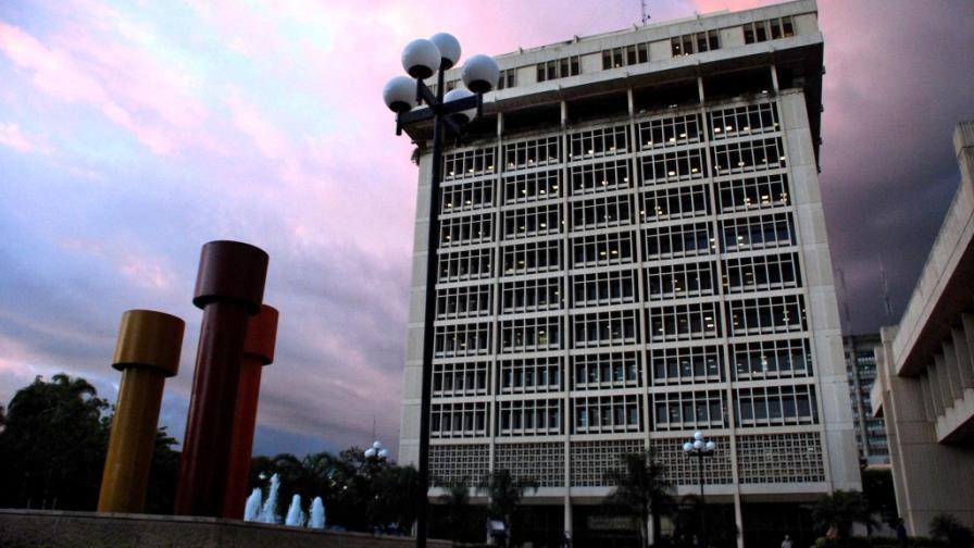 Envían a la cárcel acusado retirar certificados del BC Envían a la cárcel acusado retirar certificados del BC