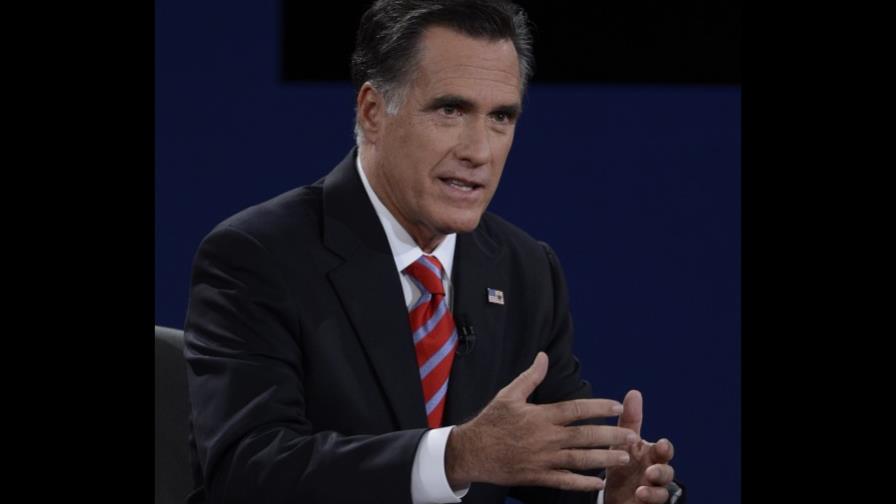 Romney pide nueva estrategia contra extremismo y Obama recuerda caída Gadafi