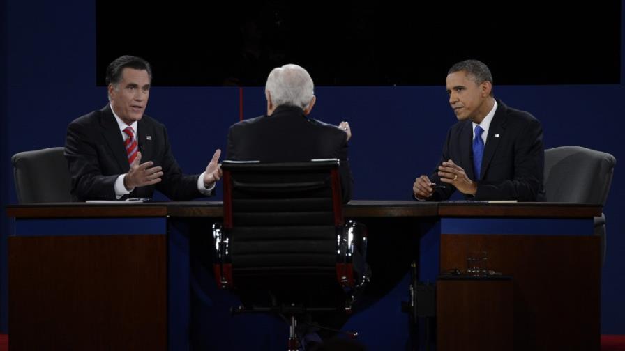 Romney: Obama mostró debilidad al acercarse a Chávez y a Fidel Castro Romney: Obama mostró debilidad al acercarse a Chávez y a Fidel Castro