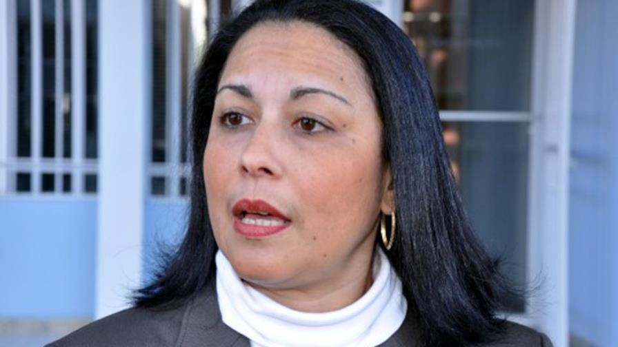 Diputada acusa fiscalía Santiago de violar sus derechos con allanamiento