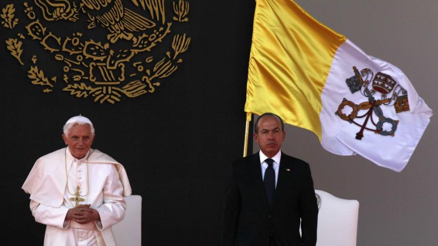 Calderón destaca que el Papa visita México en horas aciagas Calderón destaca que el Papa visita México en horas aciagas