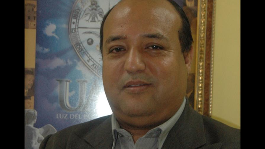 Profesor de la UASD a favor de los hackers