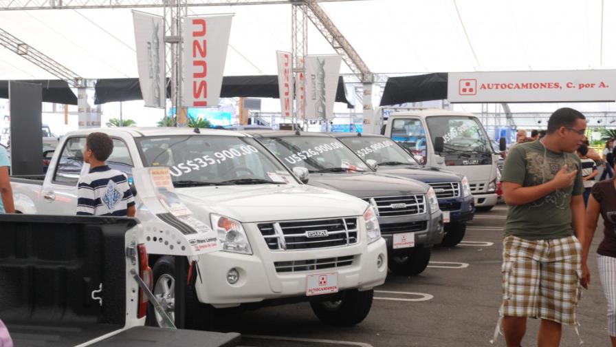 RD registra hasta enero 9,263 vehículos de 2012