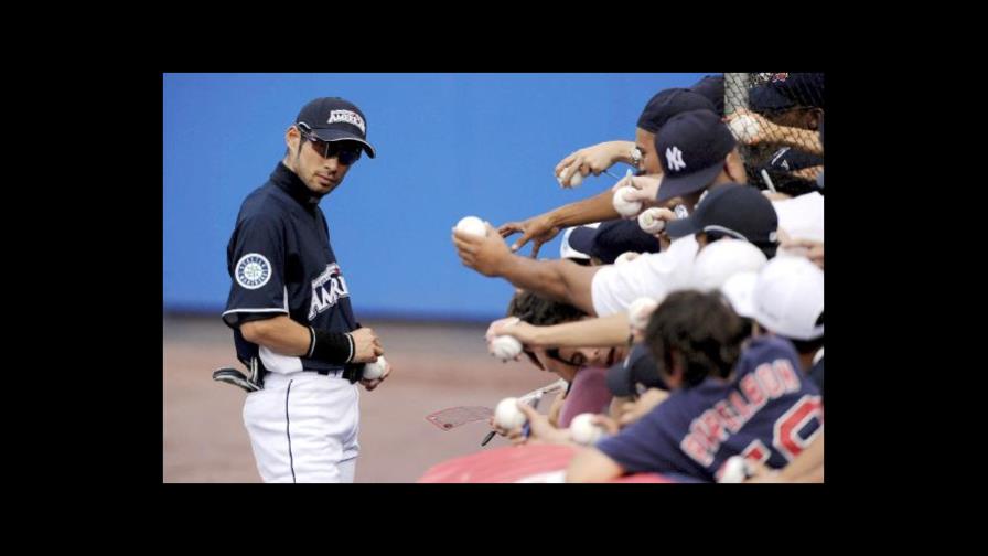 Yanquis adquieren a Ichiro Suzuki en canje con Marineros