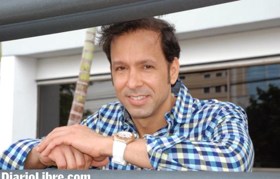 Leonardo de León filmará al fin su guión ¿Por qué son ellos infieles?