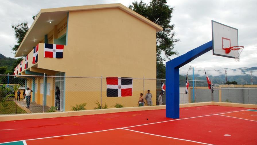 Educación informa que construye planteles con normas sísmicas