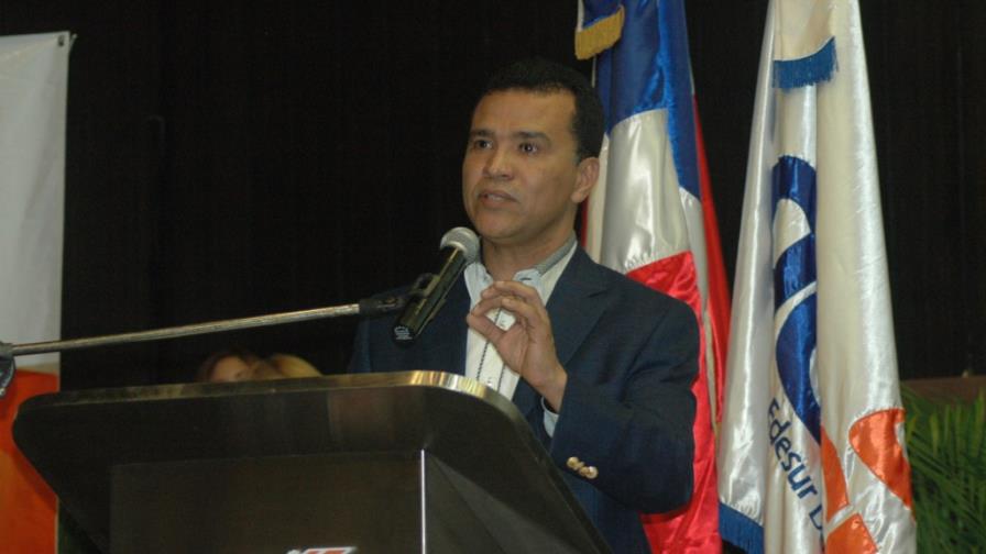 Conectan 10 mil clientes al servicio 24 Horas