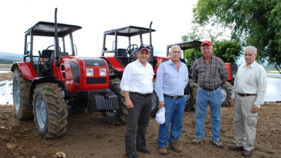 Llegan los tractores Belarus, de la mano de Grupo Barceló