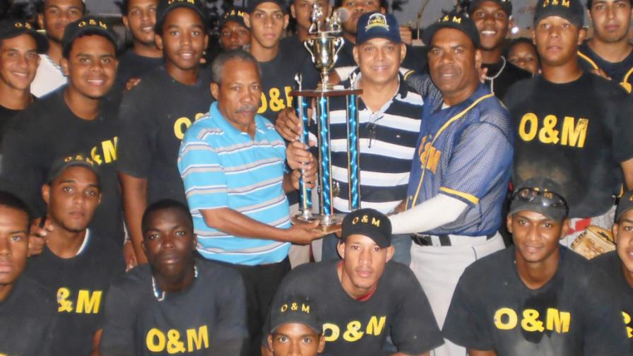 La O&M triunfa en béisbol clase A