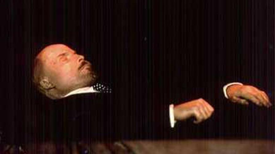 El mausoleo de Lenin, cerrado por reparaciones