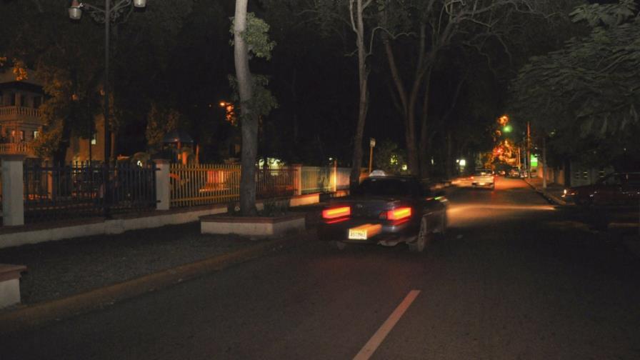 Ladrones dejan a oscuras sectores de Santiago