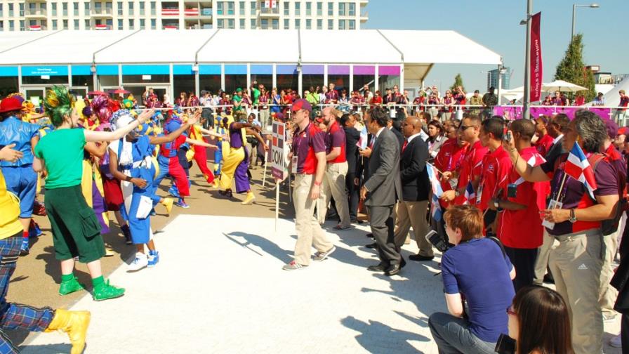 La bandera de RD ya ondea en los Juegos Olímpicos La bandera de RD ya ondea en los Juegos Olímpicos